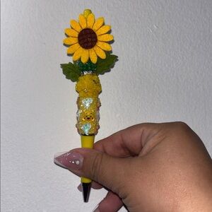 Sunflower pen